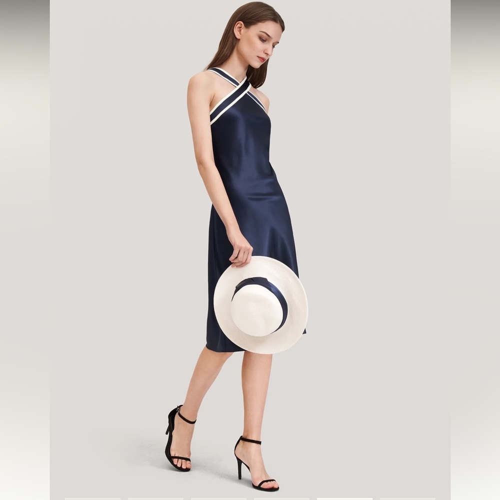 Lilysilk Glossy Camellia Silk Halter-Neck Dress - Picture 6 of 10